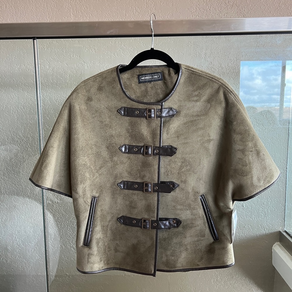 Cape coat NWT